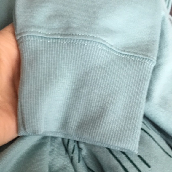 NWT Latino Heritage Month Adult Gender Inclusive Hola Sweatshirt - Picture 8 of 13